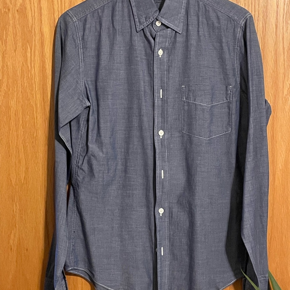 Men’s J. Crew Dark Blue Lightweight Casual Button Down Shirt
